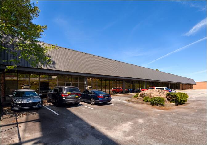 4761-4779 Fulton Industrial Blvd