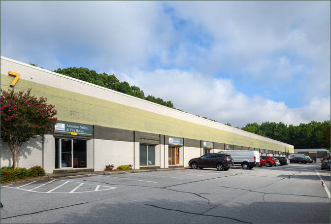 Oakcliff Industrial Court # 7