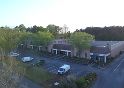 
                                	        6945 & 6955 Oak Ridge Pkwy
                                    